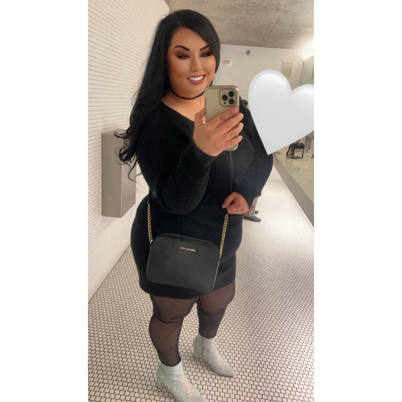 Meet your Posher, Taylor! - Picture 6 of 9